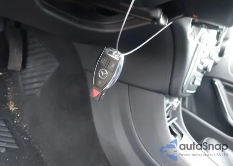 2015 Mercedes-Benz Gla 250 4Matic z USA, uszkodzony, nr VIN WDCTG4GB8FJ129589